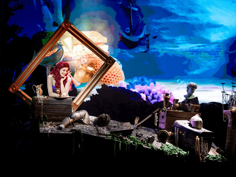 Comparing Digital Projections & Physical Sets for Theatre